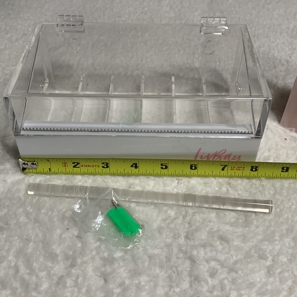 LIVBAY LASH extension tape dispenser tweezer holder stand storage bundle - Picture 7 of 12